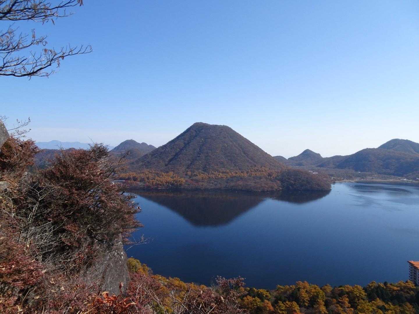 逆さ富士がきれいに写っていた