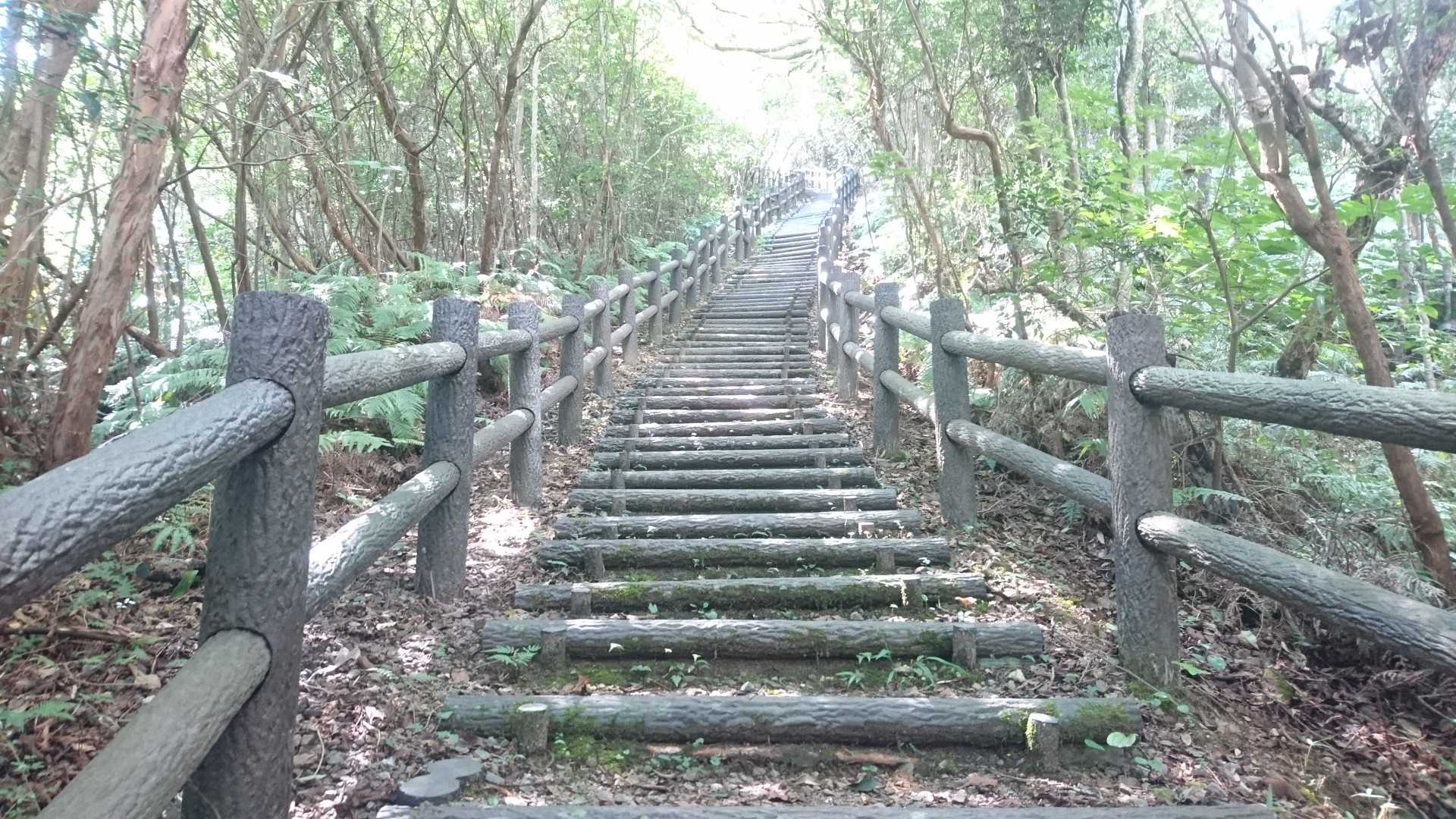 階段に次ぐ