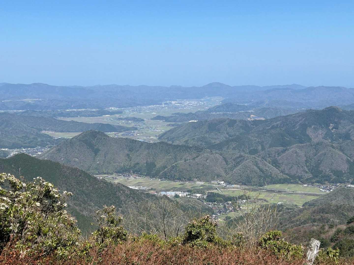西床尾山登山口-案内板-西床尾山-東床尾山-東床尾山登山口 周回コースの写真