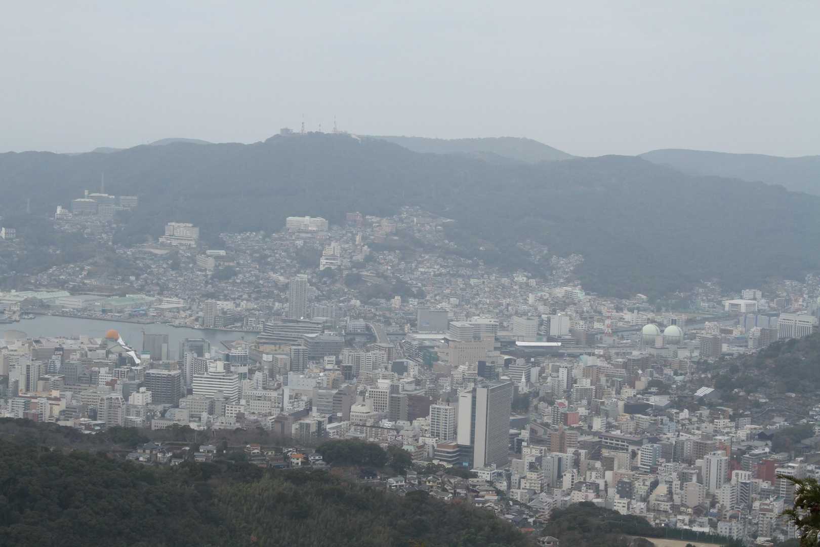 約４年ぶりの眺望
市役所、駅周辺の変化を実感
今年も良き初山歩きでした。