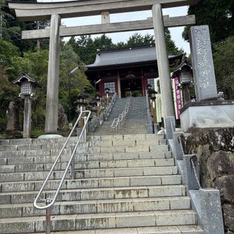 ここから御嶽神社