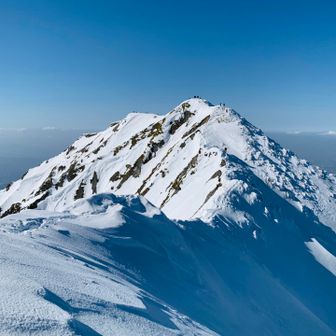 広場から見る
弥山の景色