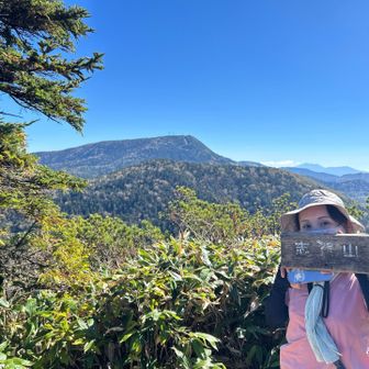 せっかくなので、山名板と。