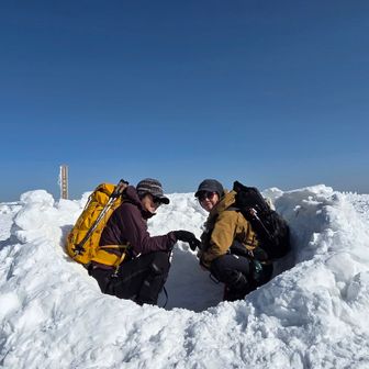 風をふせいでます