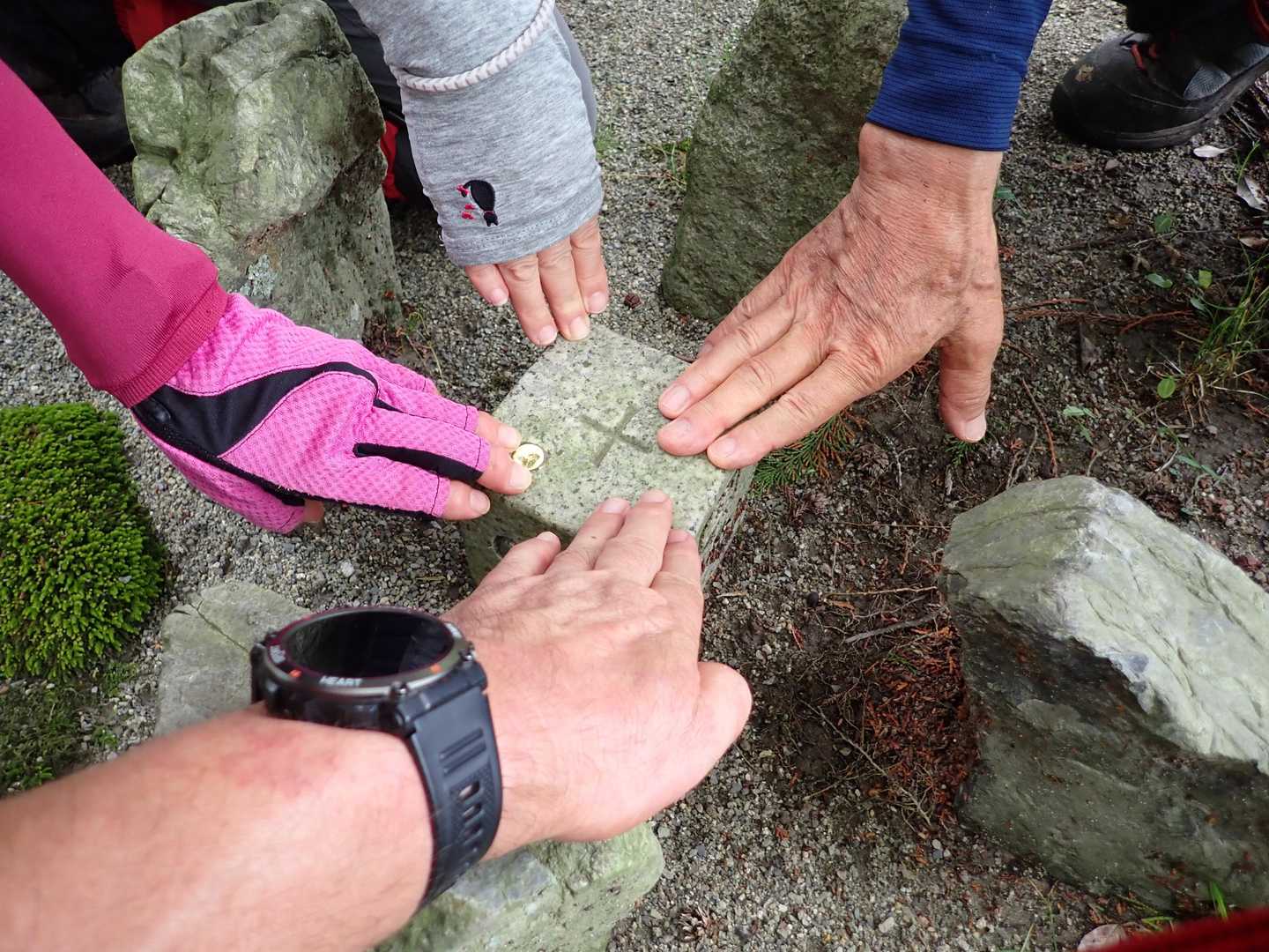 境内の片隅で四等三角点発見！
