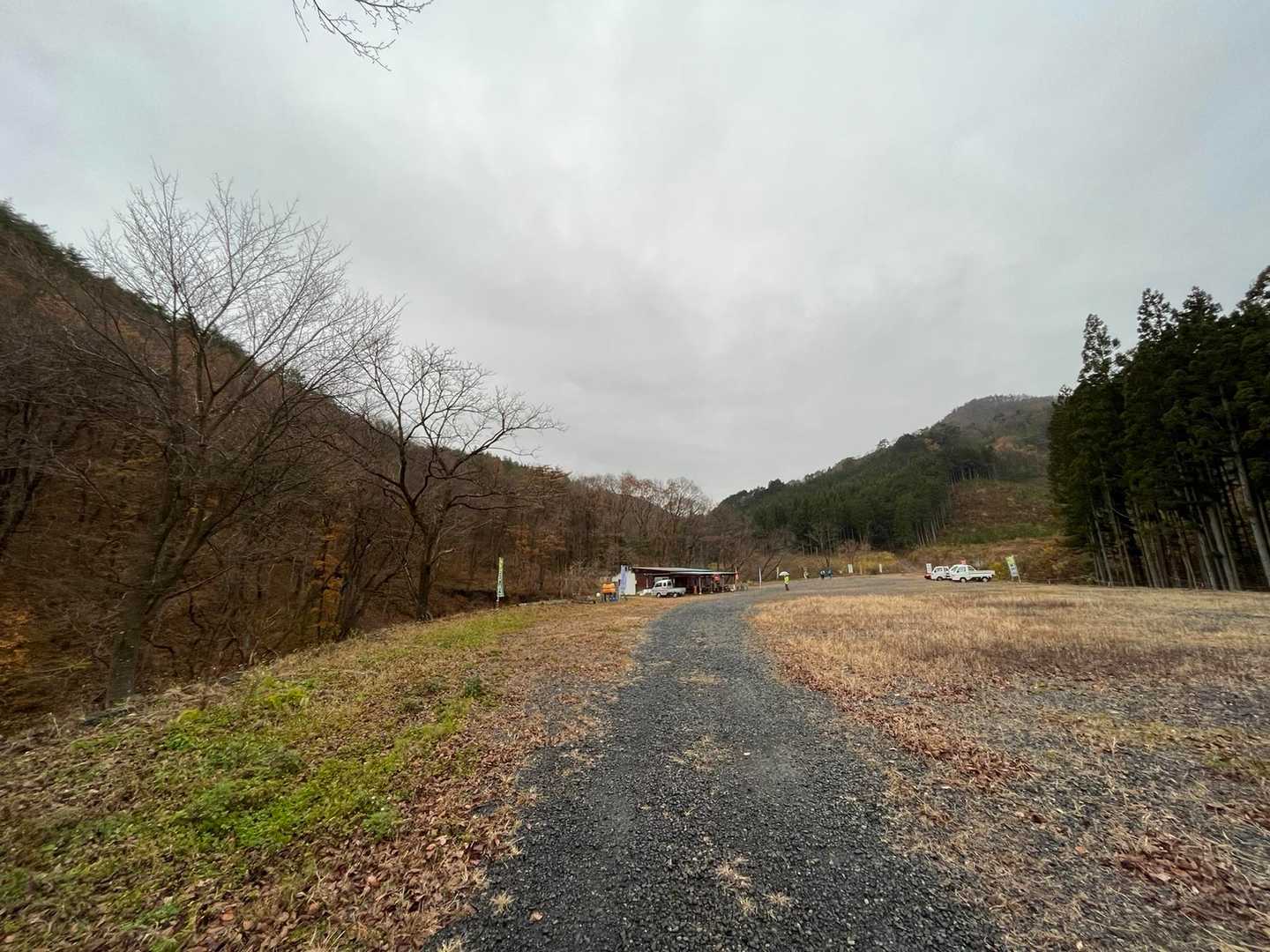 天狗山駐車場🅿️には関係者の車だけ