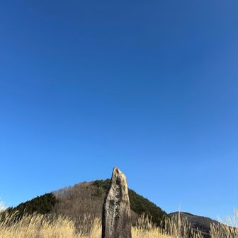 大峰ブルー💯
奥の山が観音峰やと思ってたら偽ピークでした
