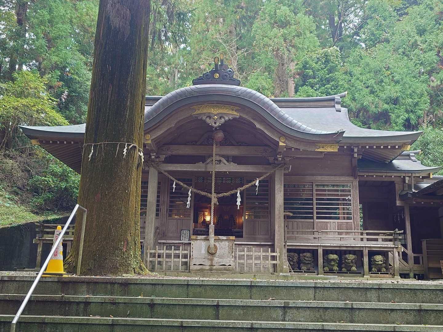 西金砂神社-西金砂山-地割-おかめ山西峰 往復コースの写真