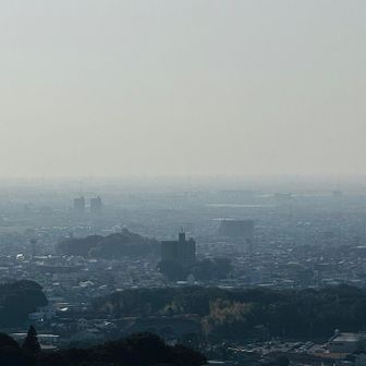 Pm2.5？に霞む久留米市内。　