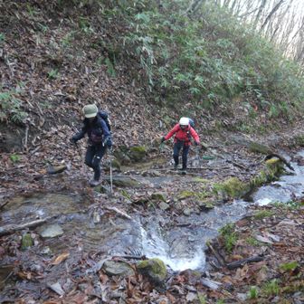 まだ雪ありません