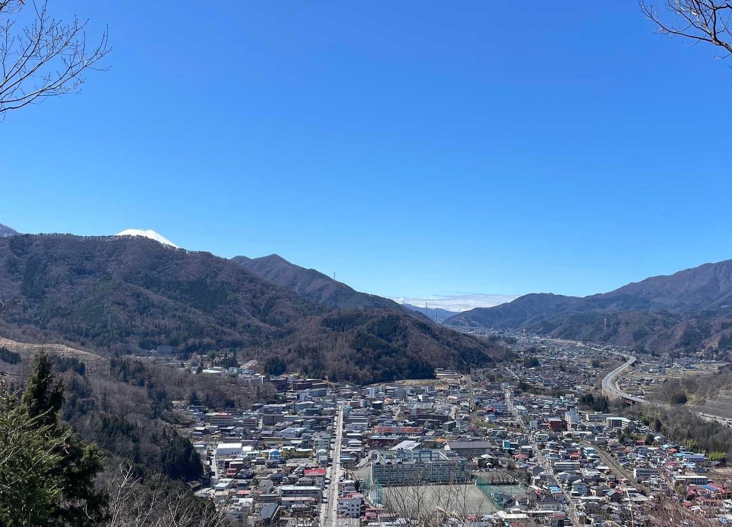 富士山がちょろっと