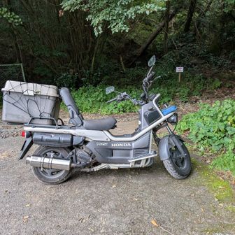 筑波山　キャンプ場駐車場到着

ありがとうございました。

今月、ノーマルマフラーに交換したが、あまりにも物足りないので、部品取り車に装着されていたビームス製マフラーを移植してみた。
期待していなかっが、モリワキ程度のトルクが出そうです。