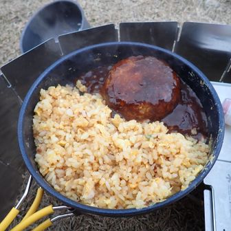 出来上がり…何かビミョーな感じ「いただきます」😋