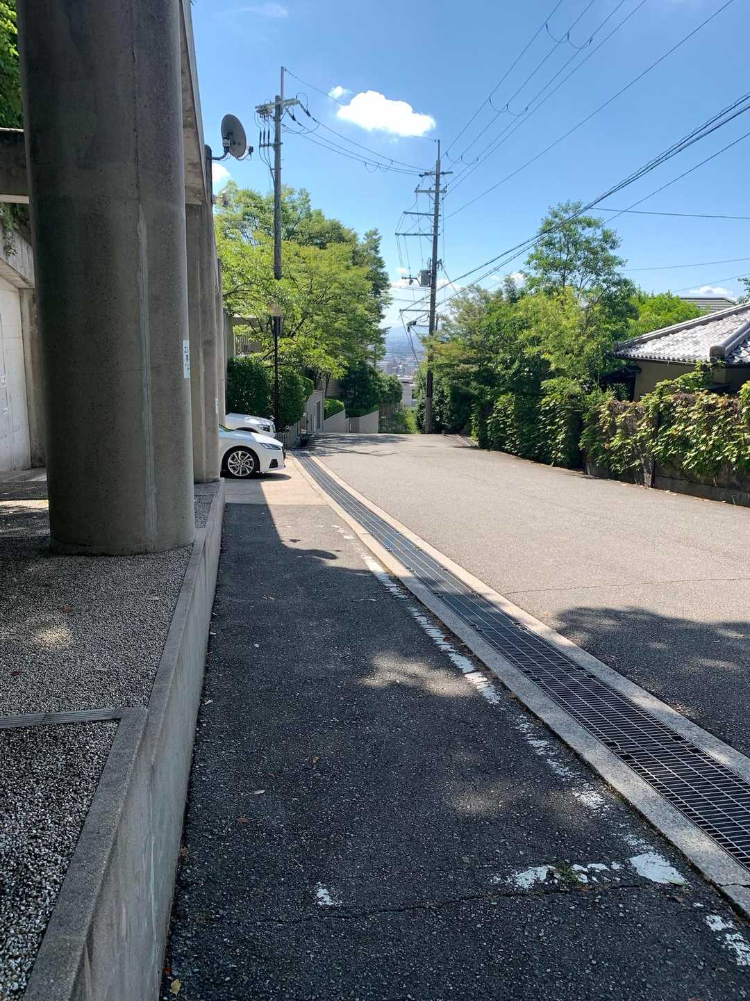 ここから駅まで日陰が無い🌞