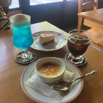 ケーキは予約してました。