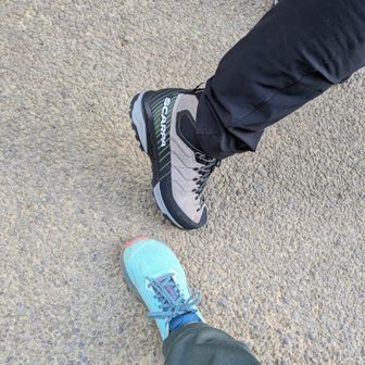 今日はよろしく〜
友人のA1王子ならぬ玉子です笑
ピカピカのSCARPA🥾