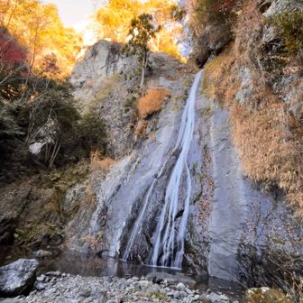 天狗の滝は高さもあるけど繊細さもあってステキ