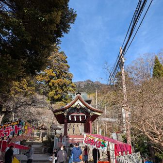 もう初詣の準備が行われている