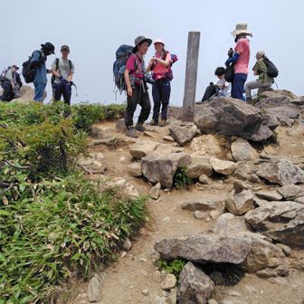オキノ耳登頂