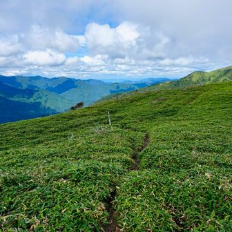 復路は三嶺へと続く絶景を堪能✨