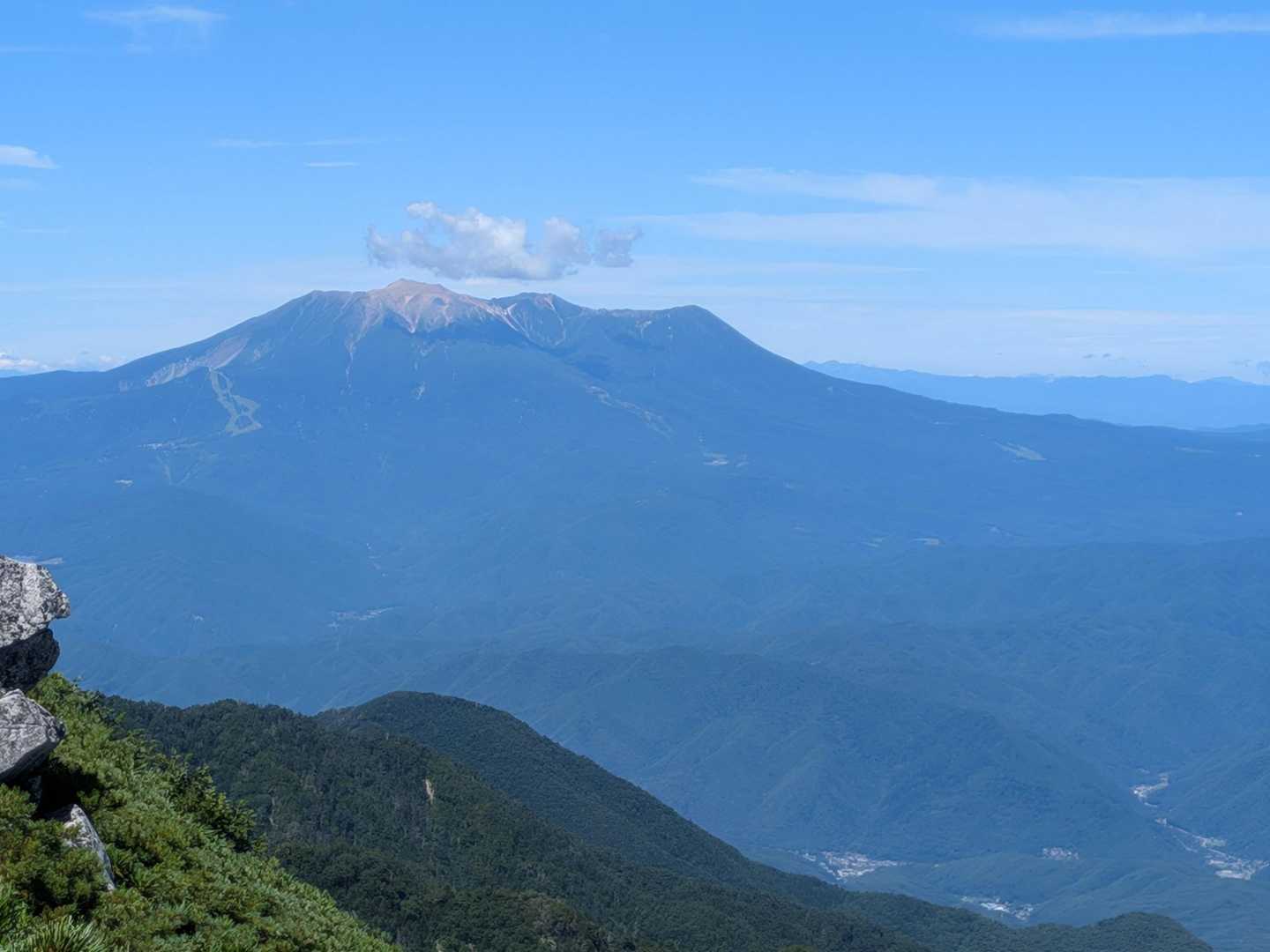 御嶽山も間近に見えます。