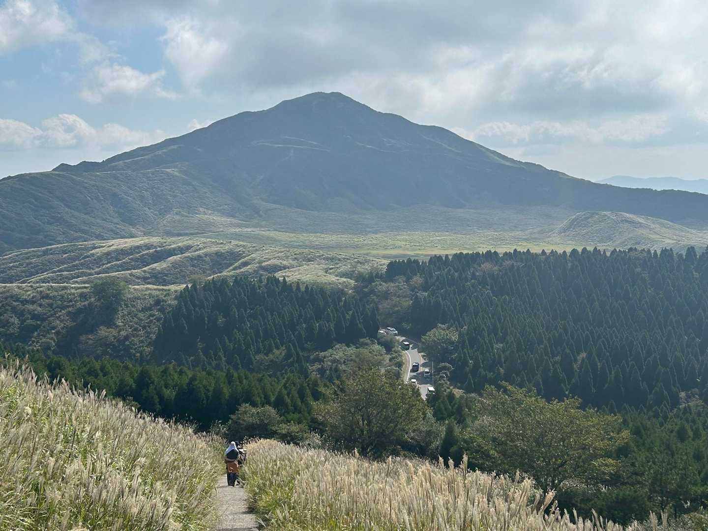 疲れたら振り返る　烏帽子岳