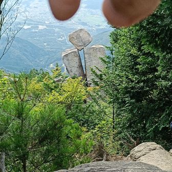 地蔵岩