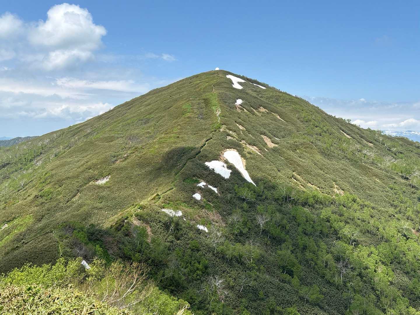 ピンネシリの山頂を眺める😳