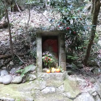 最後に御滝神社内の不動明王さん。
