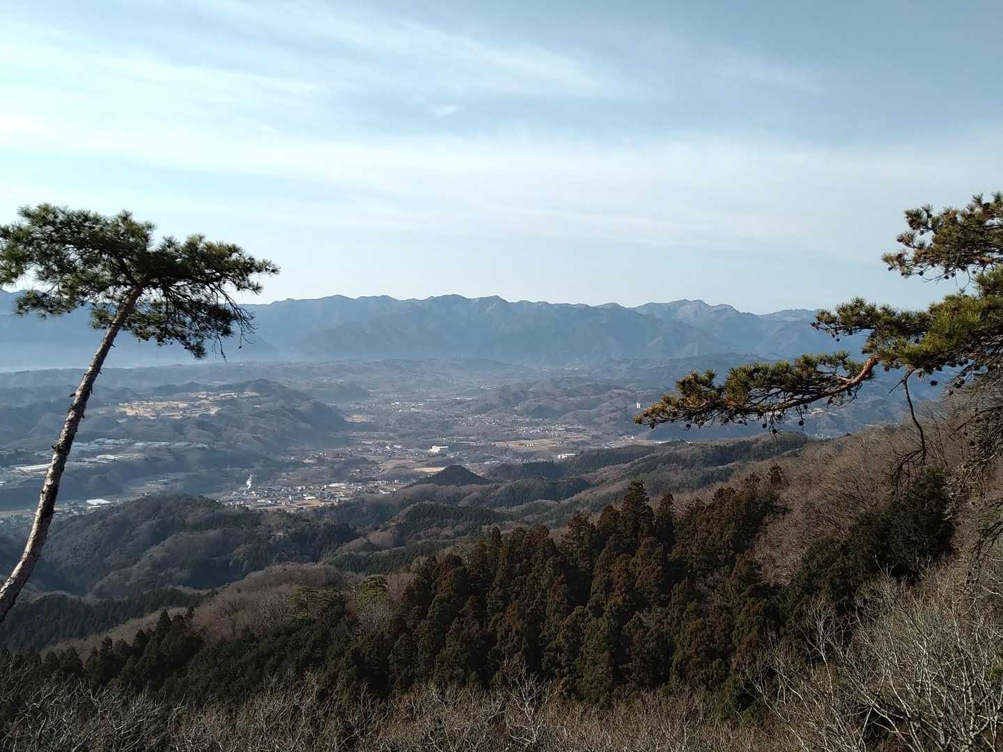 秩父華巌前バス停-大前山-札立峠-破風山-礼所前バス停 周回コースの写真