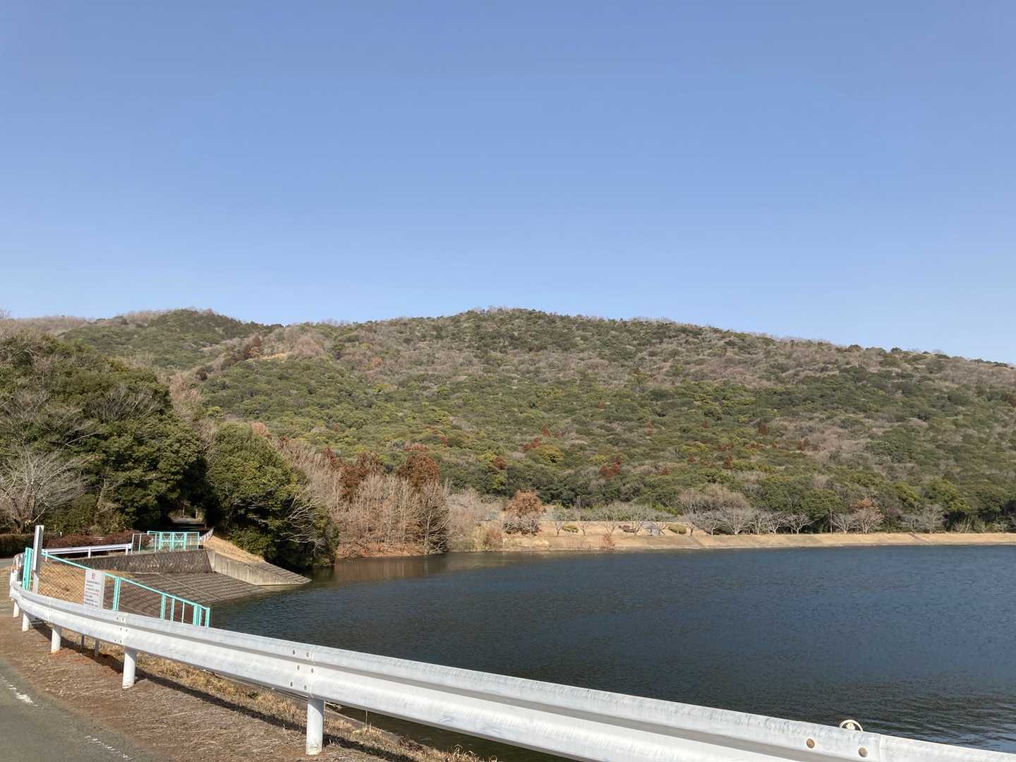不動池より日岡山⛰