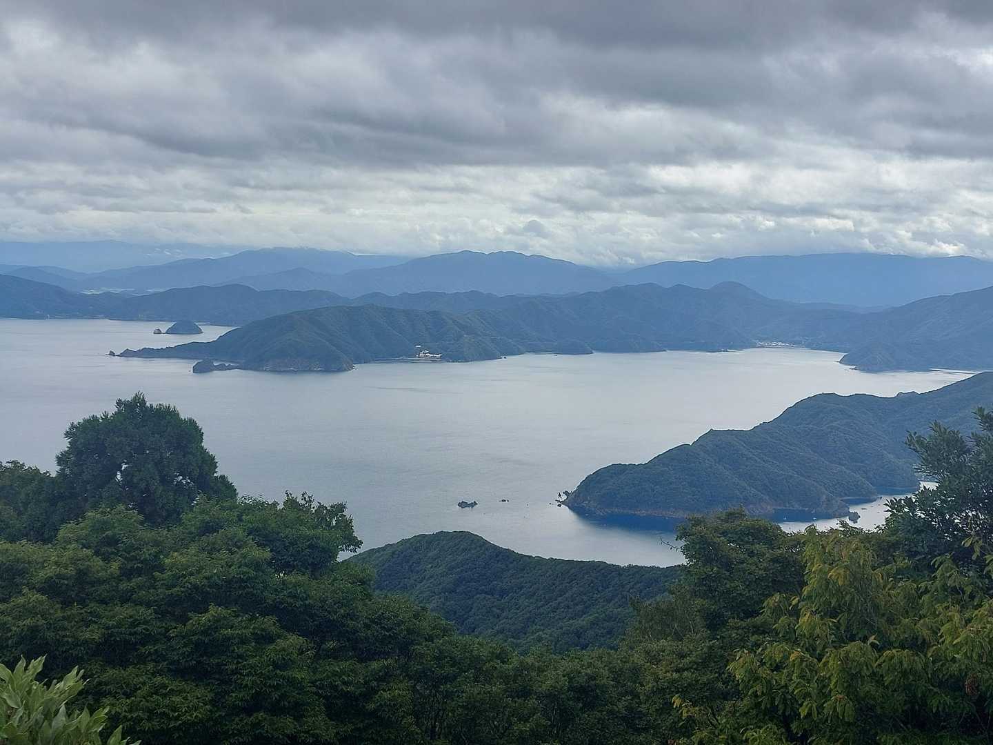 エンゼルライン山頂駐車場から若狭湾を見ながらスタート🎵