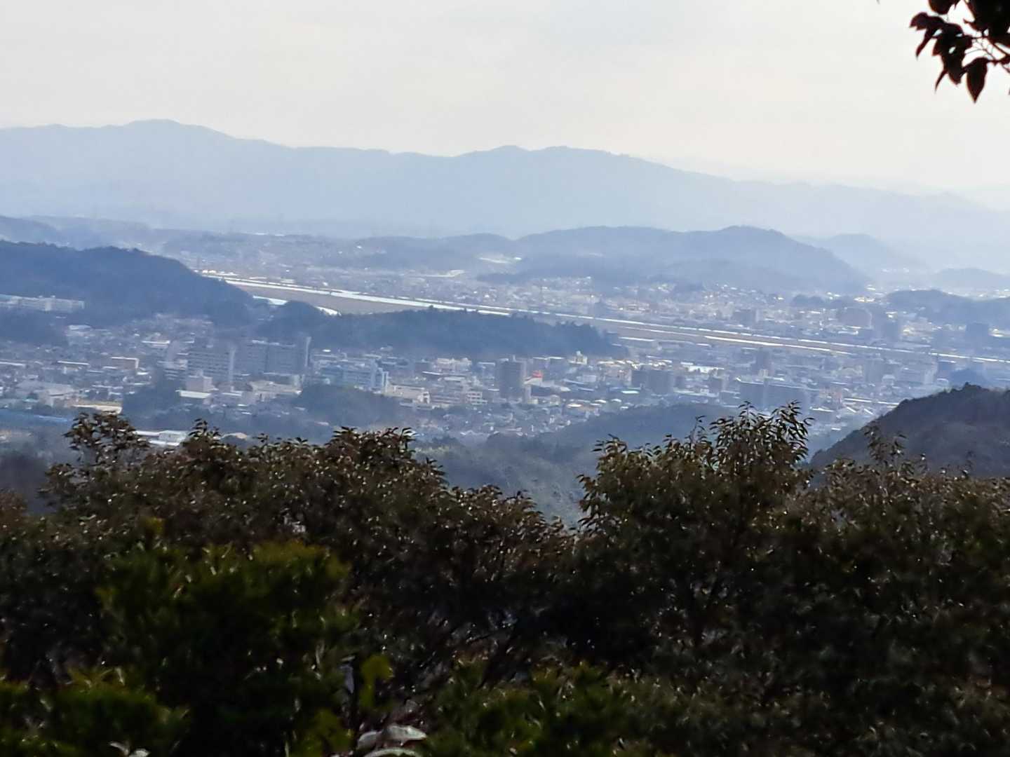 時々市内が見える
