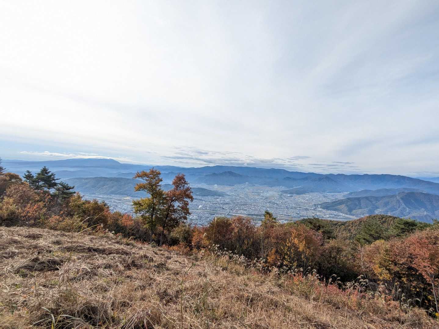 山頂から上田盆地