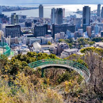 さすがに夜景で人気のデートスポット眺め良し