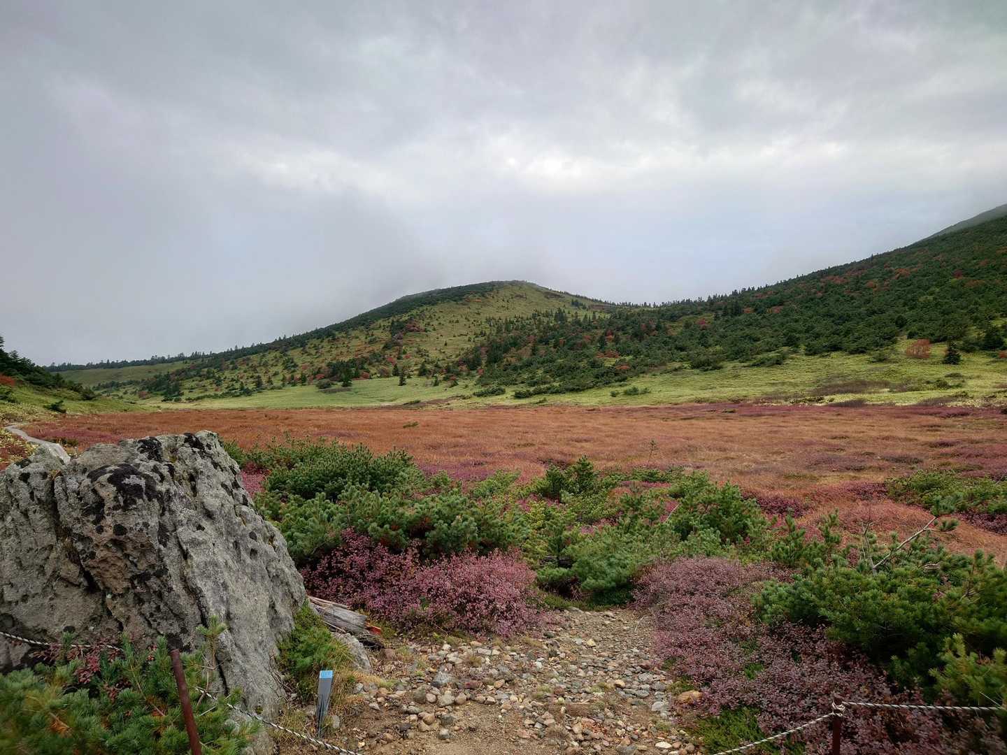 浄土平ビジターセンター-一切経山-東吾妻山-景馬平-鳥子平登山口の写真