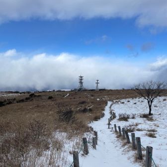 さあ下山します。
風が冷たい