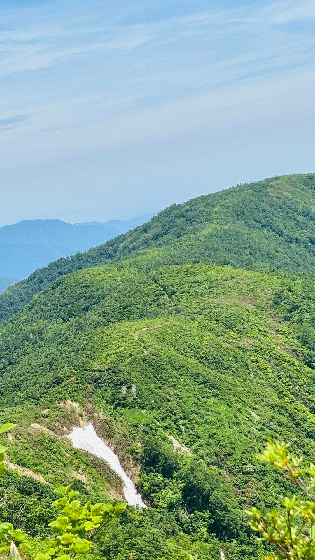歩いてきた道を，振り返って
なんだらの顔に見えないこともない⁉️