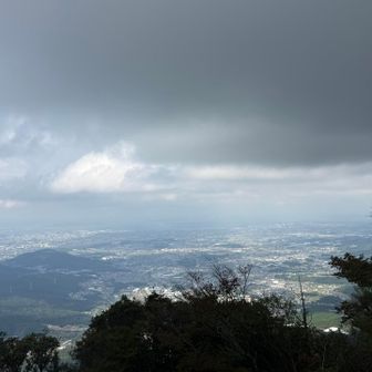 風が強く
ガスが抜けてきた