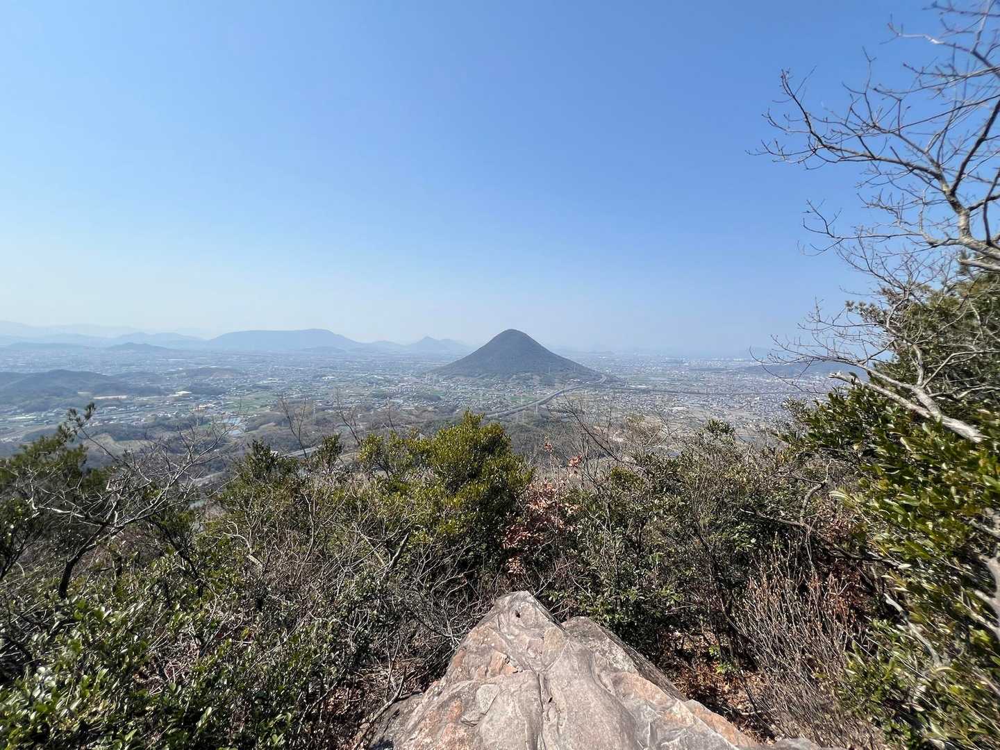 タイタニック岩
みんな先っぽでポーズしているようです♪
