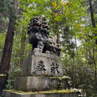 門番に挨拶して