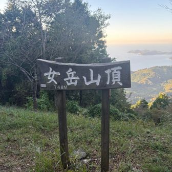 本日はここでテント
