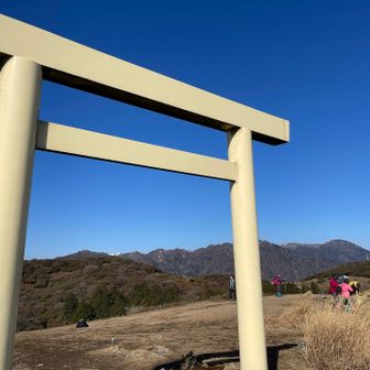 北 鎌ヶ岳・御在所岳方向
