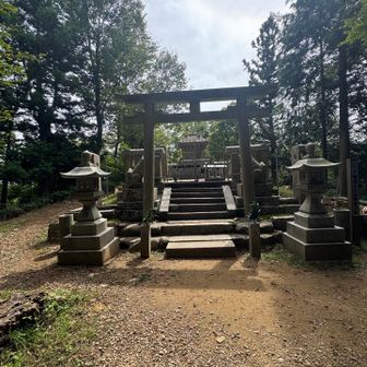 裏側は和歌山県　石の宝殿
