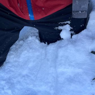 聞いてないよ〜😅
⛄️全くトレースが無く膝上ラッセルすることに🎵