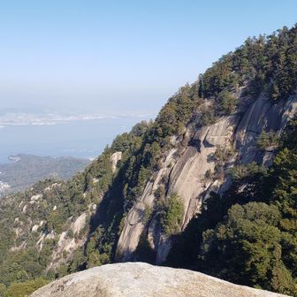 すっごい迫力‼️左下には大鳥居も⛩️