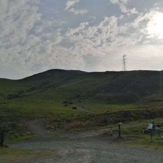 登る前から帰りたくなる傾斜