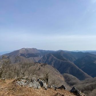 登山道から外れた所に好展望の場所発見😆