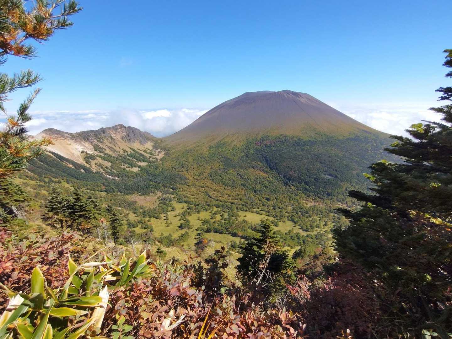 表コース-トーミの頭-黒斑山-蛇骨岳-中コースの写真