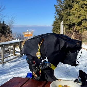 今日の山頂メシ🍜